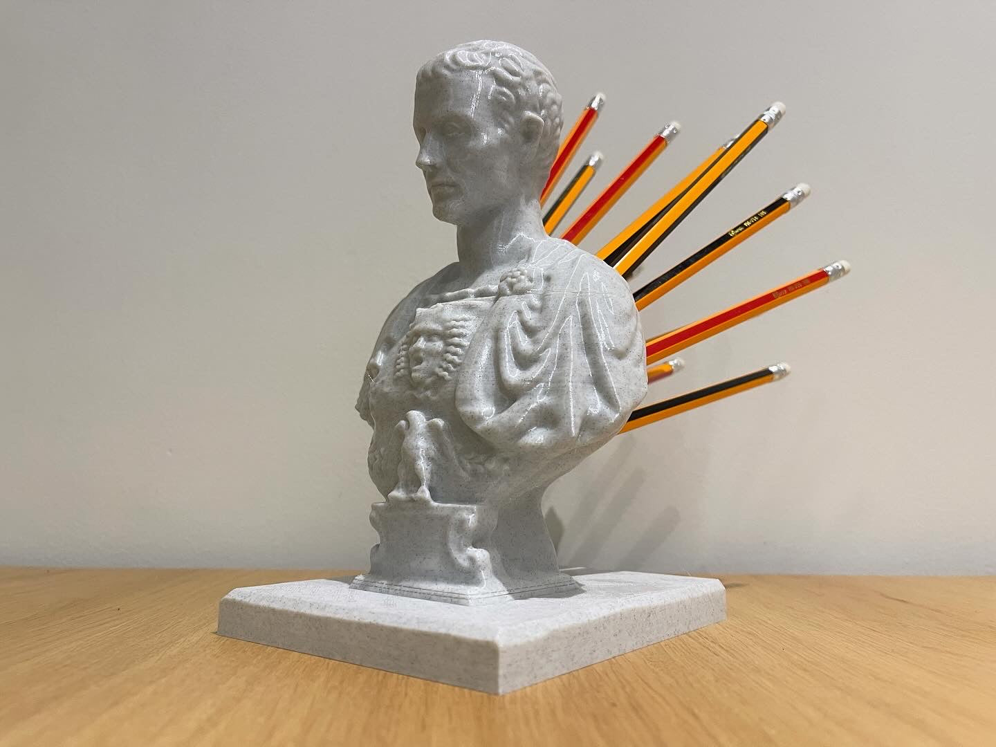 Caesar Pencil Holder