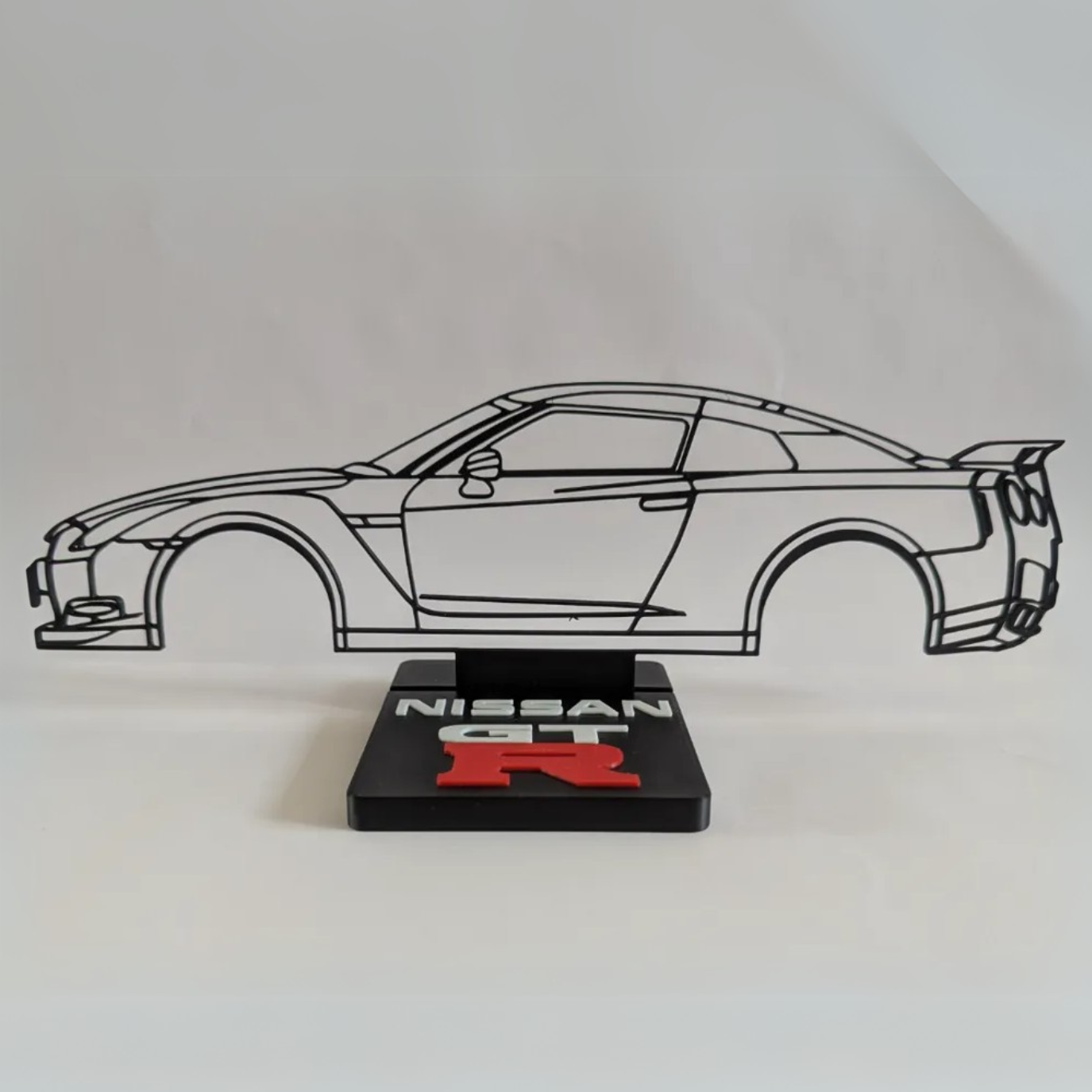 Nissan GTR silhouette