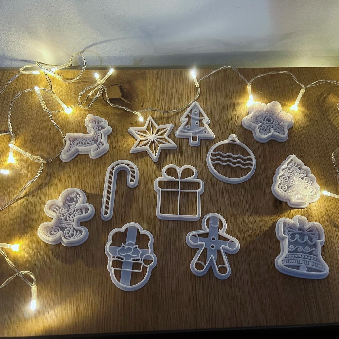 Christmas cookie cutters set